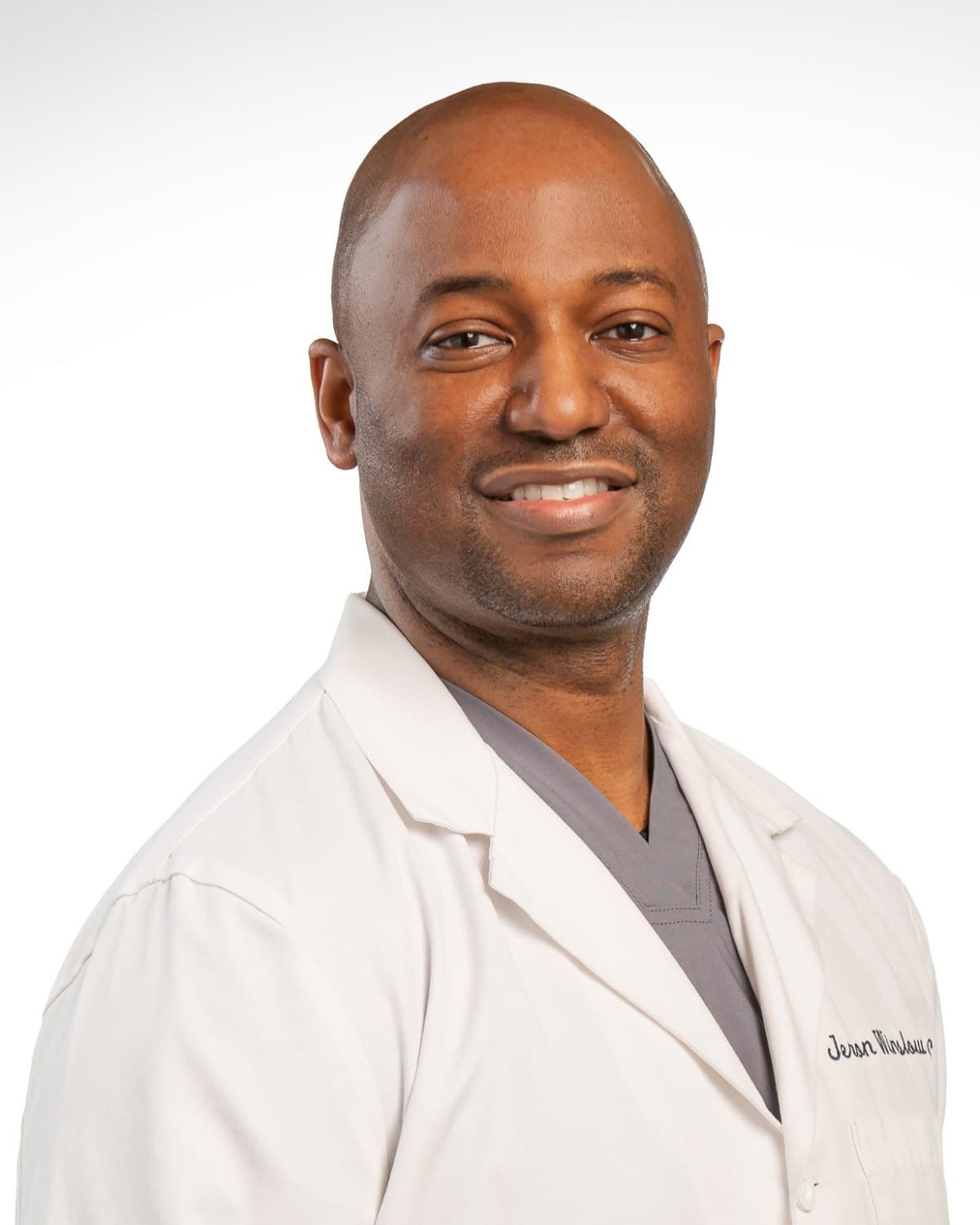 Dr. Winslow, practicing general dentist and founder of Avery AI